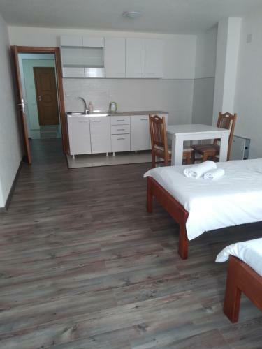 Hostal Guest House Erdan