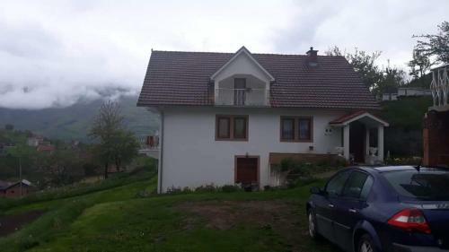 Apartment Little Village