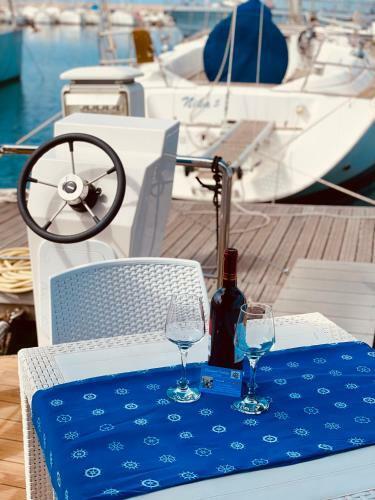 Houseboat Seabreeze