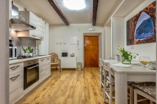 Hostal Nonna Nannina Guest House