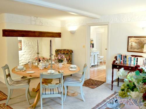 Riverside Cottage