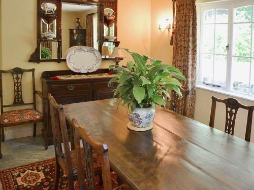 Whiteabury Cottage