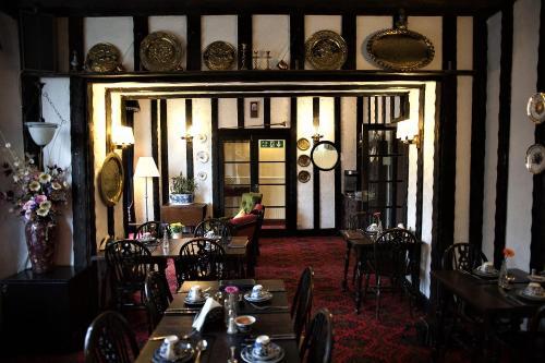 Hostal Hamilton Court Guest House