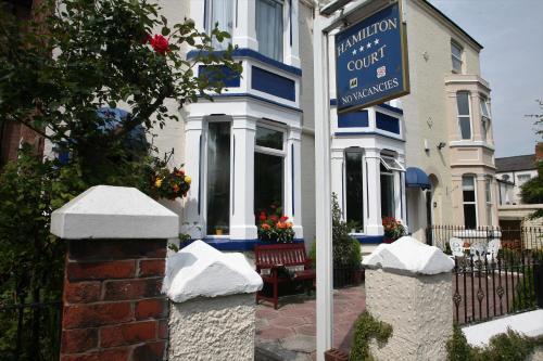 Hostal Hamilton Court Guest House