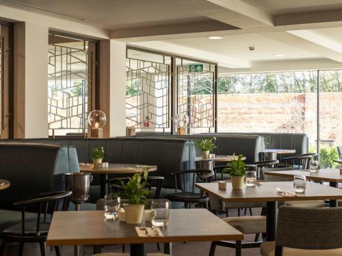 Doubletree By Hilton Chester (formerly Hoole Hall Hotel Country Club)