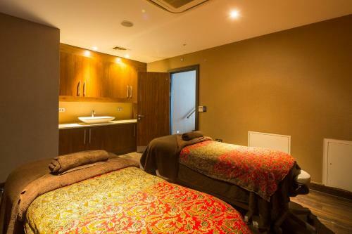 Doubletree By Hilton Chester (formerly Hoole Hall Hotel Country Club)