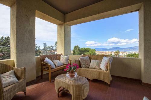 Alghero Villa Per 8 Persone Vista Mare Immersa Nel Verde Con Giardino