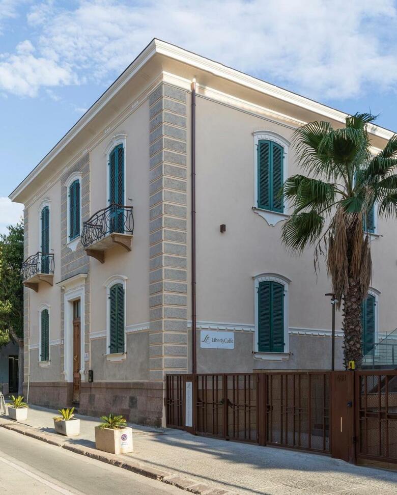 Hostal Luxury Liberty House