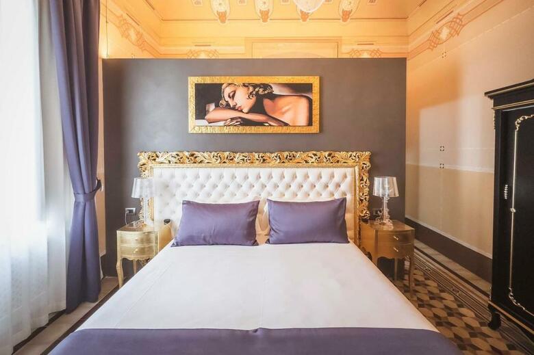 Hostal Luxury Liberty House