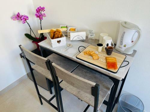 Hostal Alguer 74