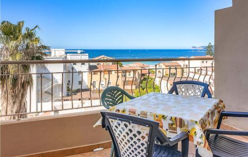 Nice Apartment In Alghero With 1 Bedrooms