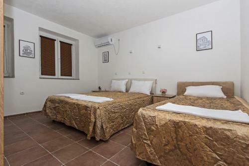 Hostal Upper Gate Apartments