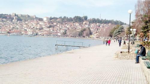 Apartamento Condo On The Lakeside
