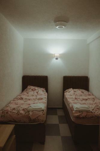 Apartment Silence
