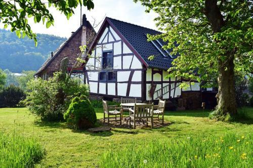 Apartamentos Landhaus Am Aremberg / Eifel