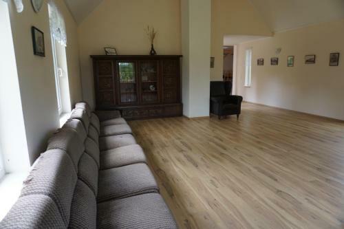 Holiday House Aivari