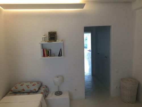 Beautiful Villa In Mykonos With Shared Swimming Pool