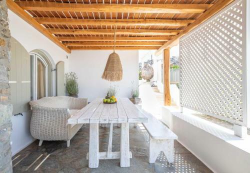 Levantes House Mykonos