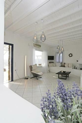 Villa Aella