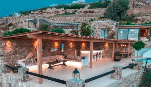 Villa Cycladic Paradise -stunning Sunsets -private Pool!