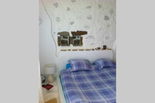 Pithos House
