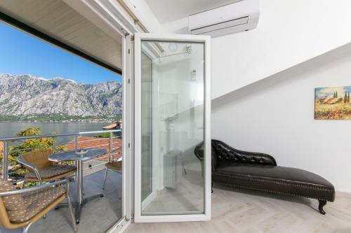 Apartamento Luxury Seafront Flat Perzagno 2