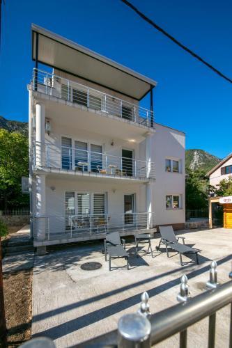 Apartamento Luxury Seafront Flat Perzagno 2