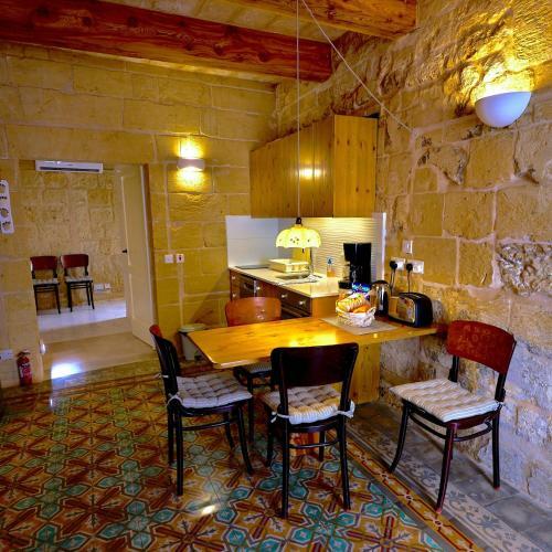 Apartamento Cosy Haven, 96 Triq Il-karita', Victoria Gozo