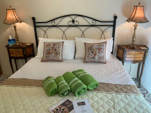 Hostal Santa Marija House