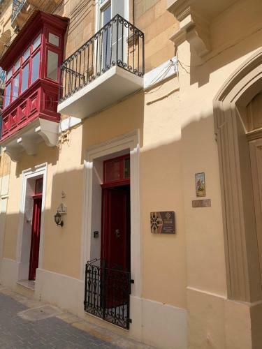 Hostal Santa Marija House