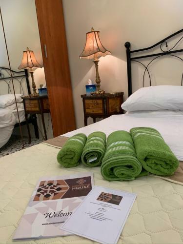 Hostal Santa Marija House