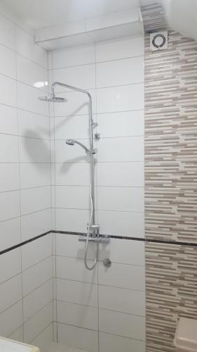 Apartments F
