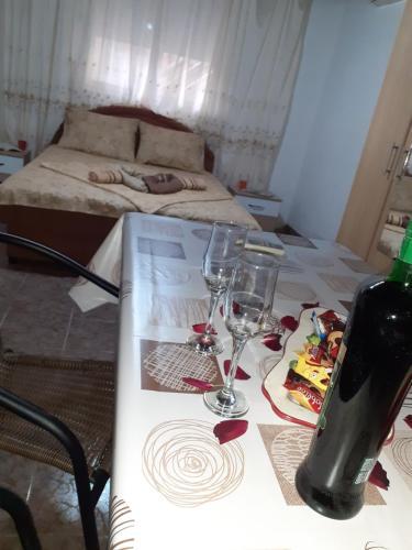 Apartamento Studio-apartman Milena 2