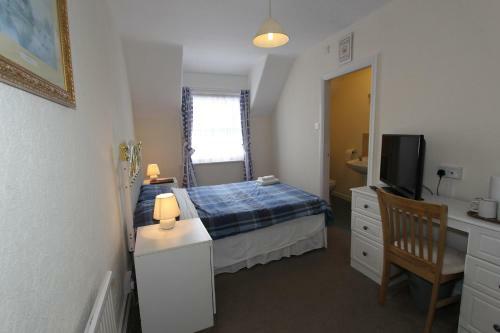 Hostal West Point Hotel