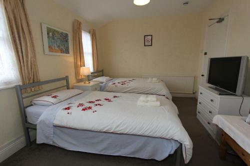 Hostal West Point Hotel
