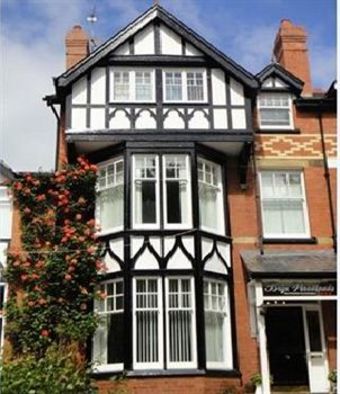 Hotel Bryn Woodlands House
