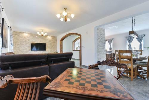 Villa Marinic With Private Pool , Zadar County