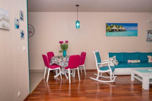 Blue Sea Apartment