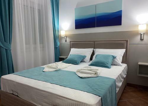 Family Beachfront Apartment