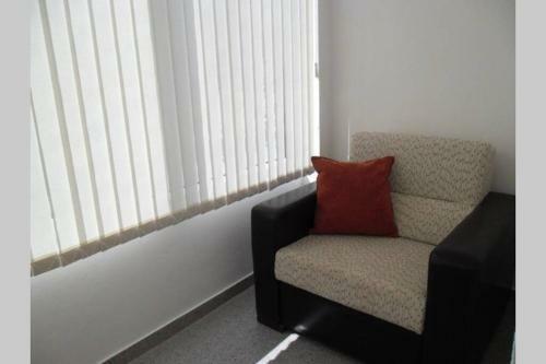 Apartamento Cozy 1 Bedroom Flat Near Petrovac Beach