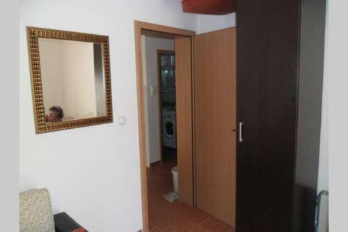 Apartamento Cozy 1 Bedroom Flat Near Petrovac Beach