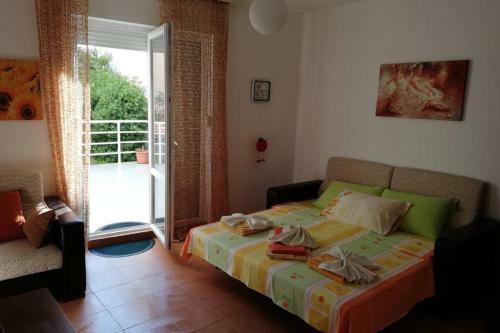 Apartamento Cozy 1 Bedroom Flat Near Petrovac Beach
