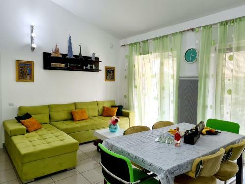 Villa Olive Garden Apartment