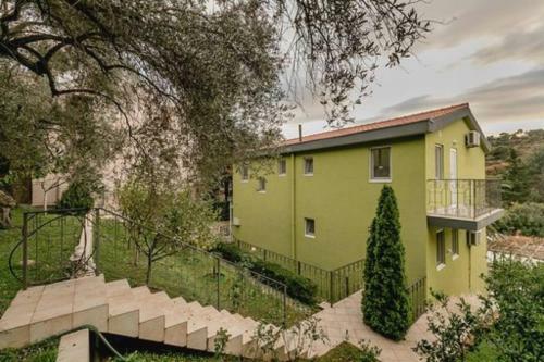 Villa Olive Garden Apartment