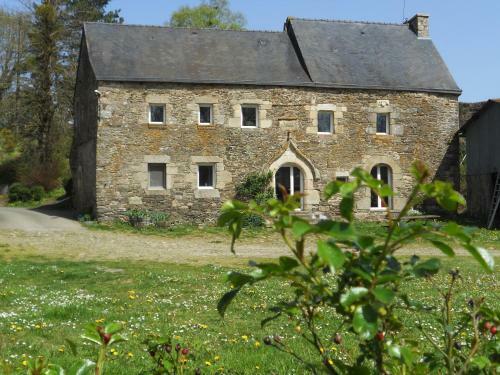 Bed & Breakfast Manoir De Questinguy
