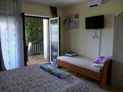 Marko Apartments