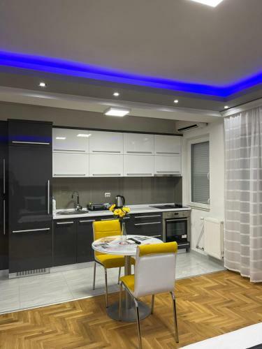 Front Beach Exclusive Apartments