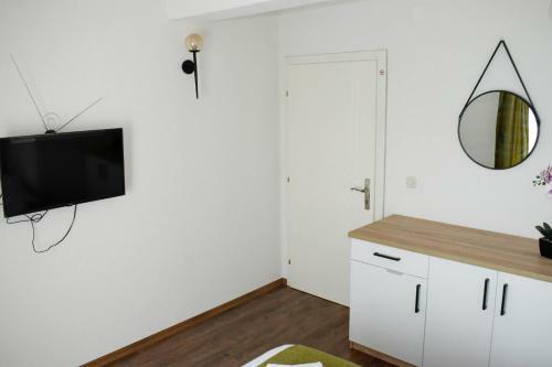 Klio Apartments
