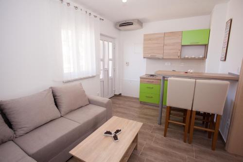 Apartments Mia 4&5