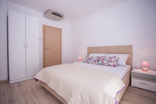 Apartments Mia 4&5